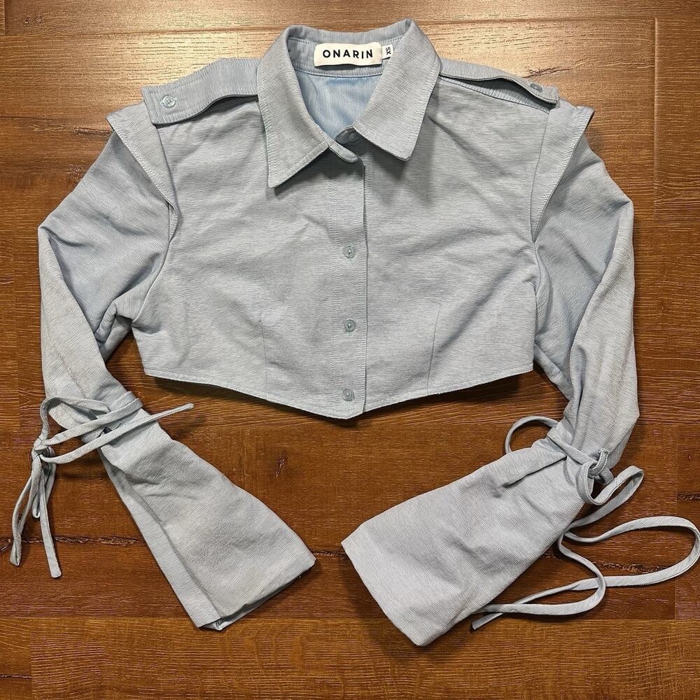 Onarin Crop Blazer Womens XS Baby Blue Jacket Chic Glam Contemporary Designer